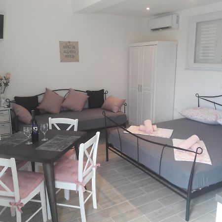 Nessa & Meli Apartment Makarska Bagian luar foto