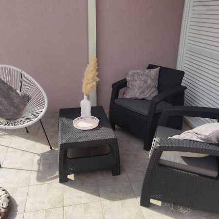 Nessa & Meli Apartment Makarska Bagian luar foto