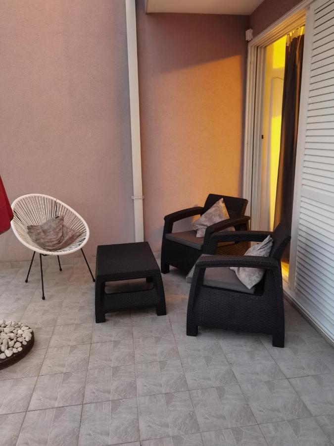 Nessa & Meli Apartment Makarska Bagian luar foto